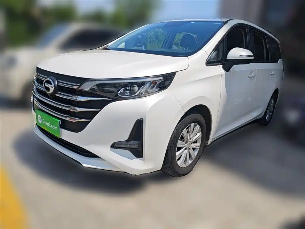 GAC Trumpchi Trumpchi M6 2021 270T DCT Luxury Edition (7-Seater) фото 2