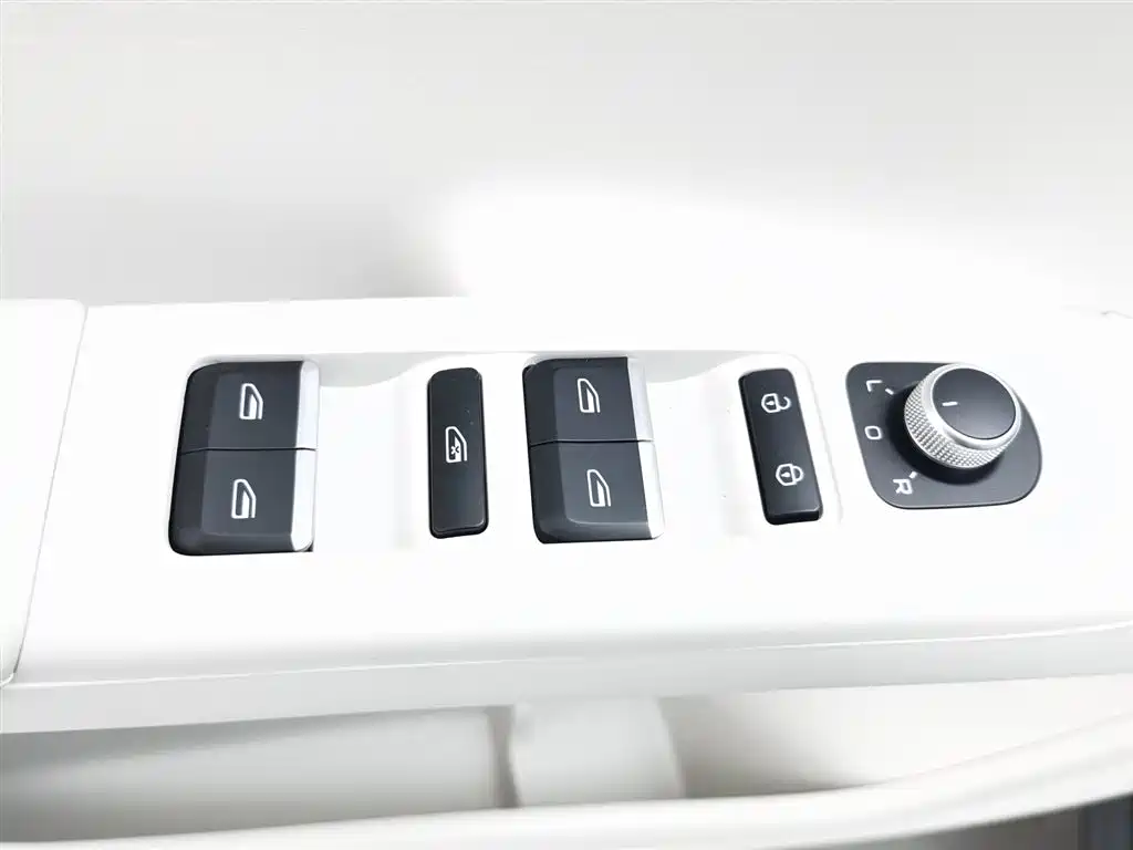 GEELY GALAXY STAR WISH