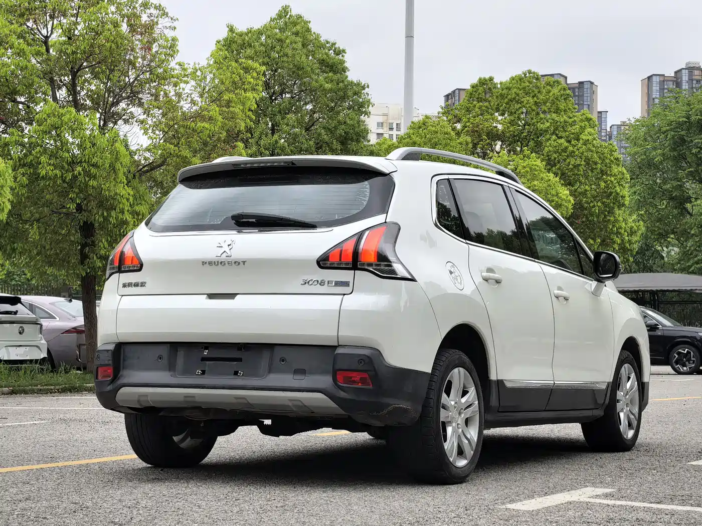 Peugeot 3008 2016 1.6THP Automatic Classic Edition фото 21