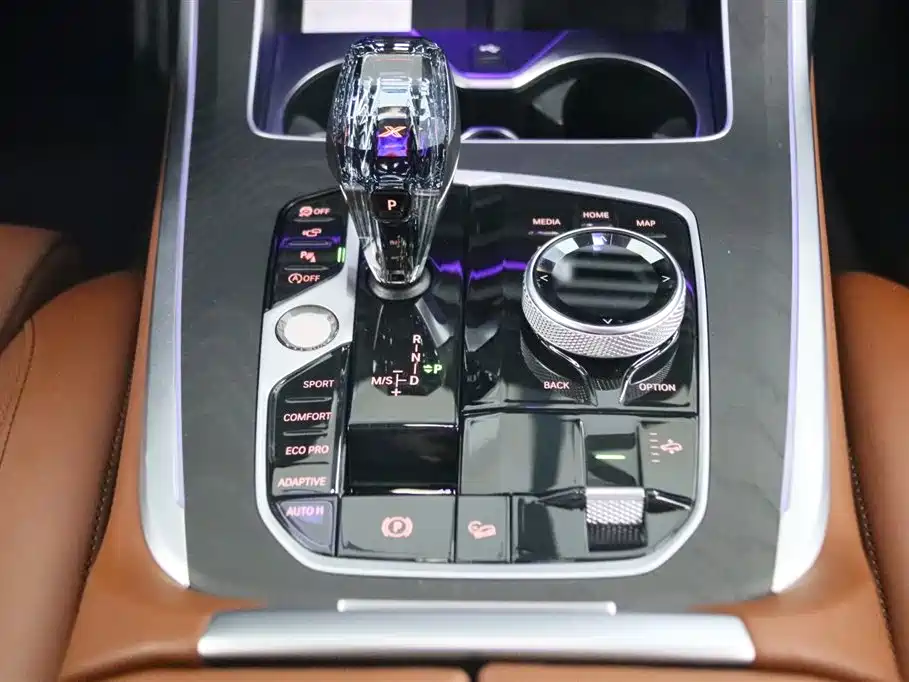 BMW X7 2022 xDrive40i Exclusive M Sport Package фото 11