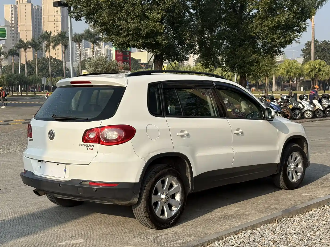 Volkswagen Tiguan 2012 1.8TSI Automatic 2WD Trend Edition фото 11