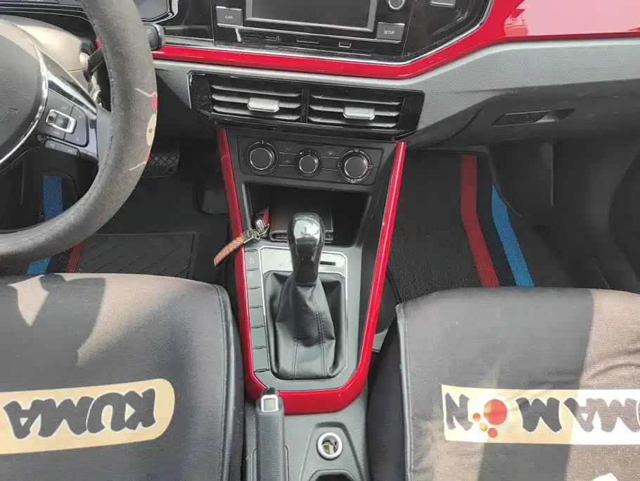 صورة 16 - Volkswagen Polo