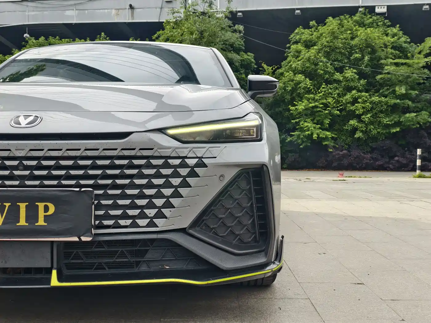CHANGAN UNI-V