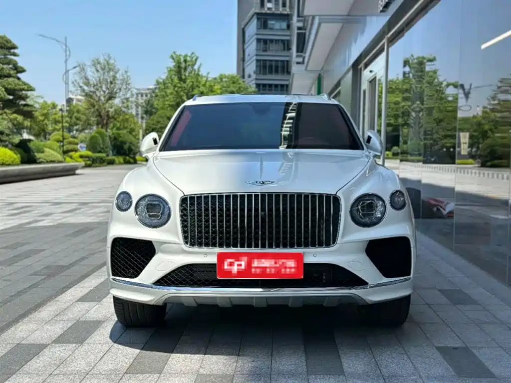 Bentley Bentayga 2024 2023 4.0T V8 Elegance Edition