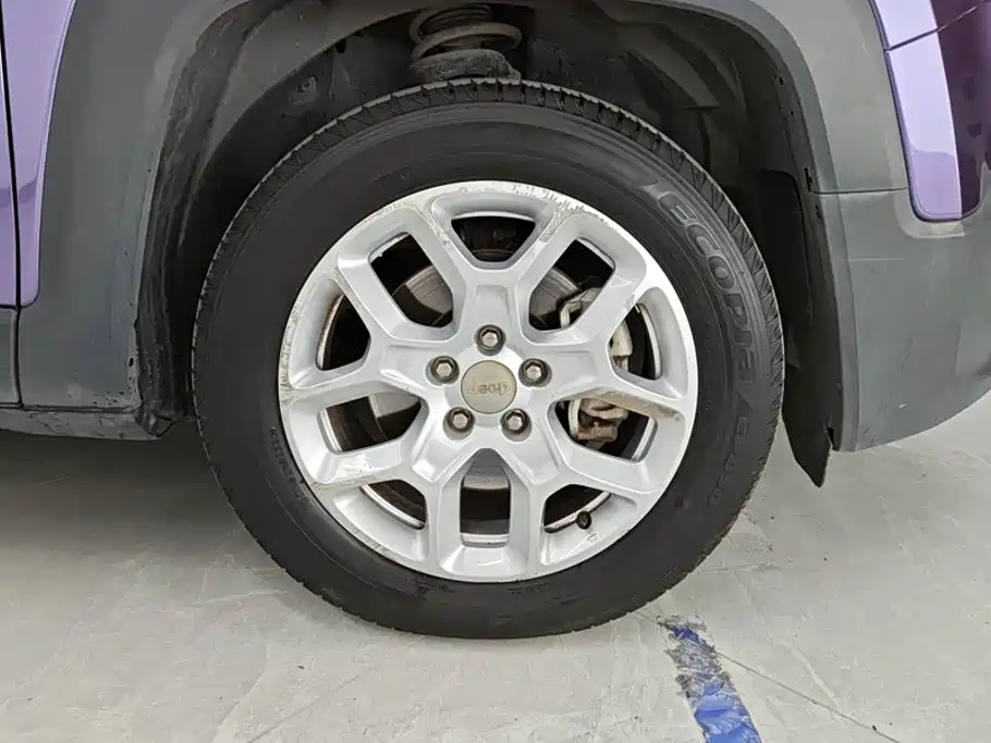 Jeep Renegade 2019 2018 Connected Large Screen Edition 180T Automatic High Energy