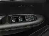 Photo 9 - Cadillac XT5