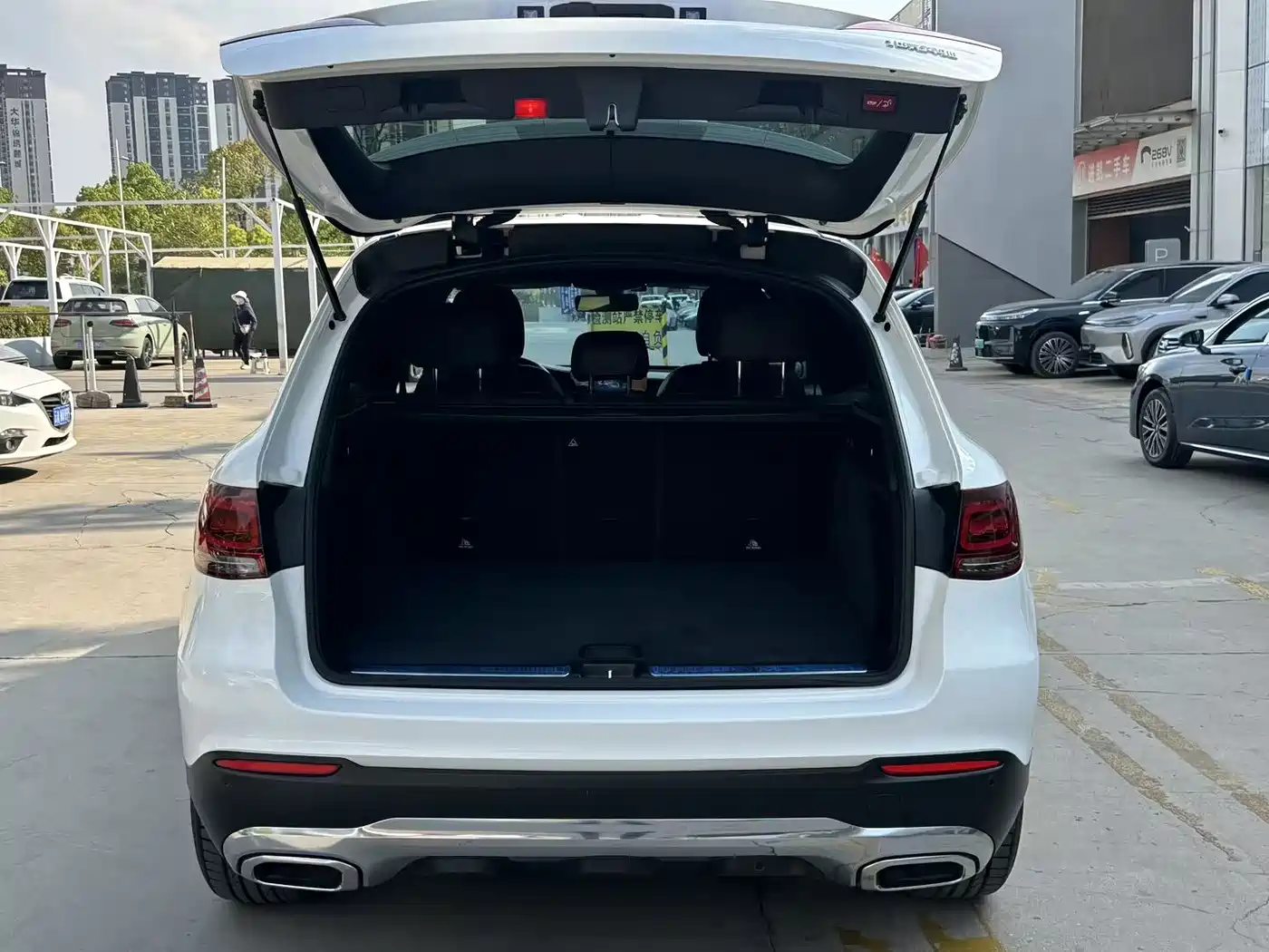 Mercedes-Benz GLC 2022 Facelift III GLC 260 L 4MATIC Dynamic фото 14
