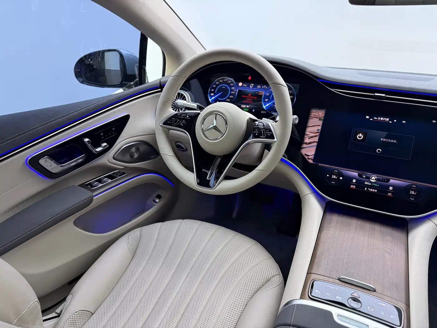 Mercedes-Benz EQS 2022 Model Year Facelift 450+ Pioneer Edition фото 15
