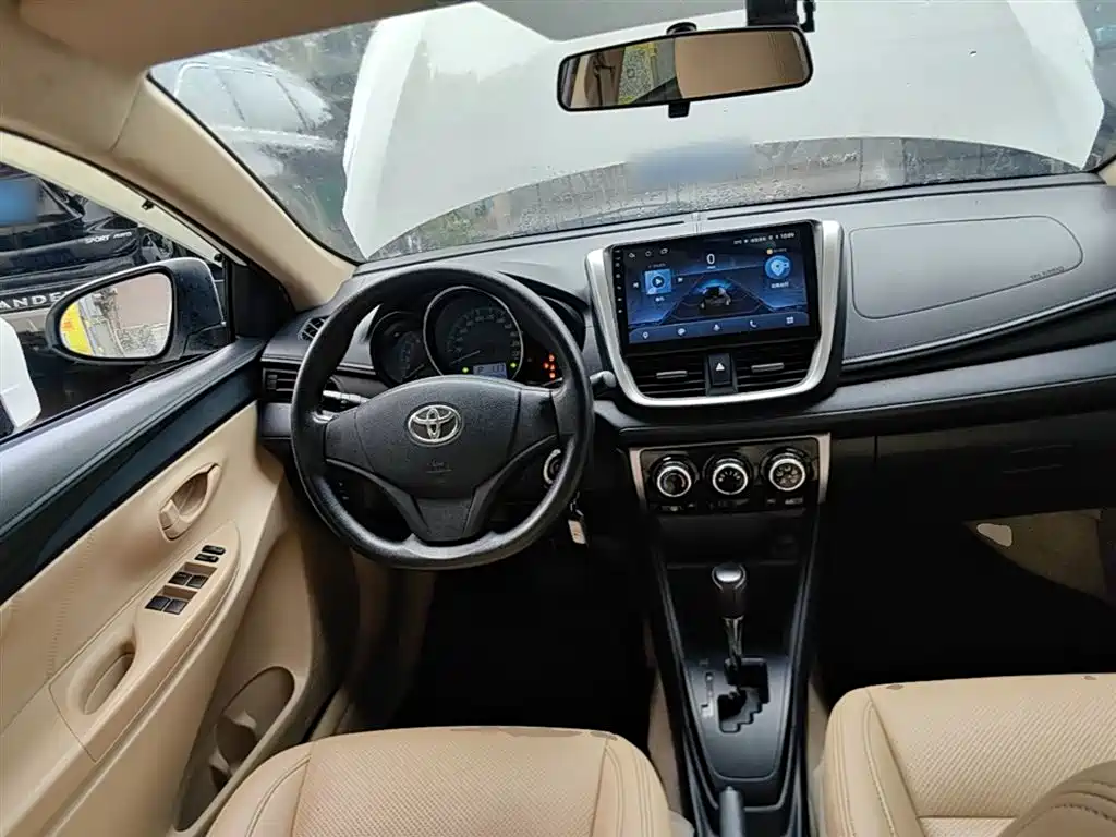 Toyota YARiS L Zhi Xiang 2017 1.5E CVT Charming Edition фото 10