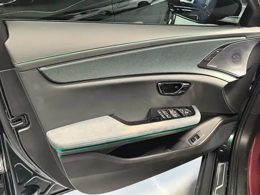 BYD Han 2022 EV 610KM AWD Qianshan Green Limited Edition фото 7