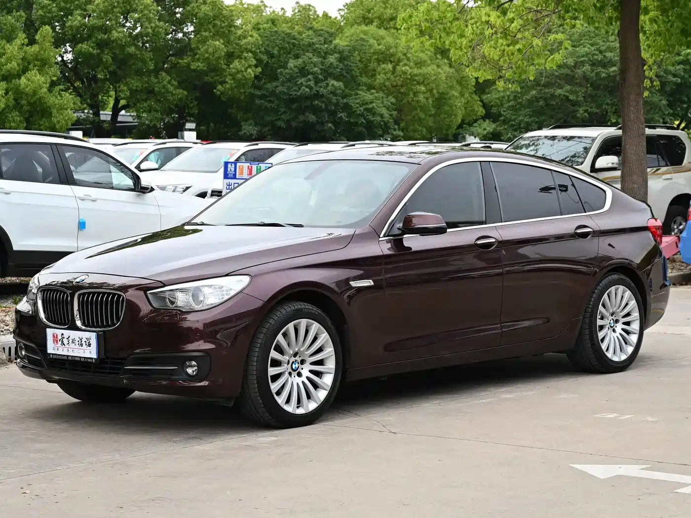 BMW 5 Series GT 2014 2014 535i Leading