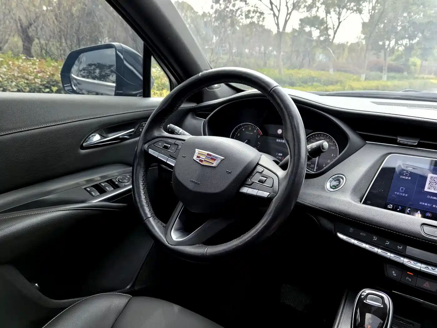 Cadillac XT4 2020 28T FWD Leading Trim фото 13