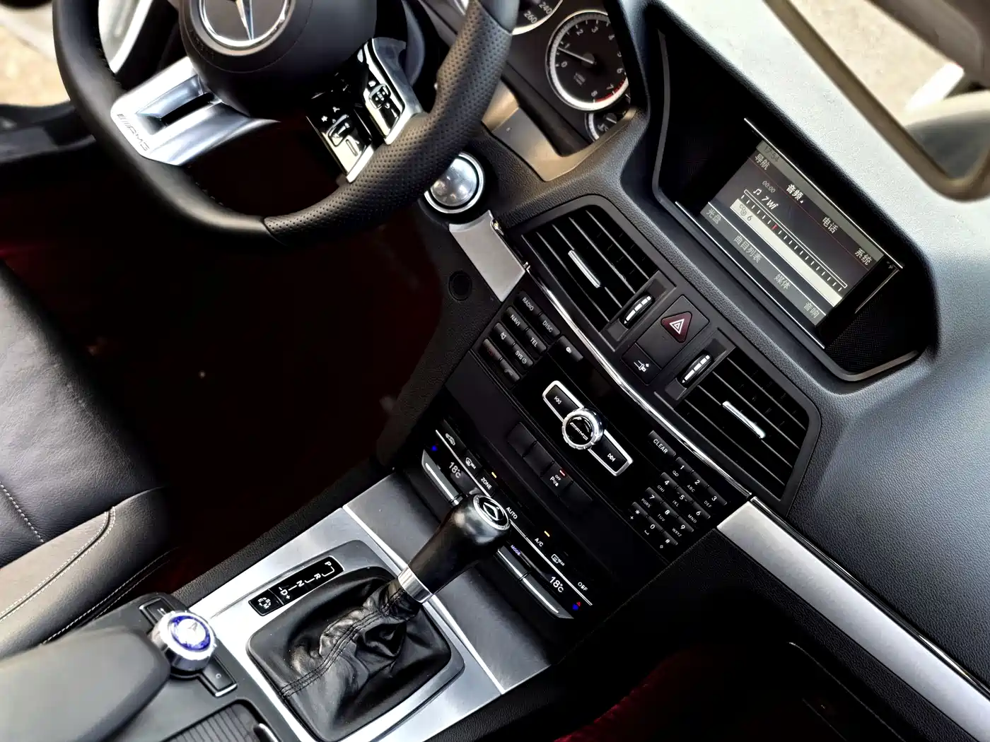 Mercedes-Benz E-Class (Import) 2012 E 200 CGI Coupe фото 13