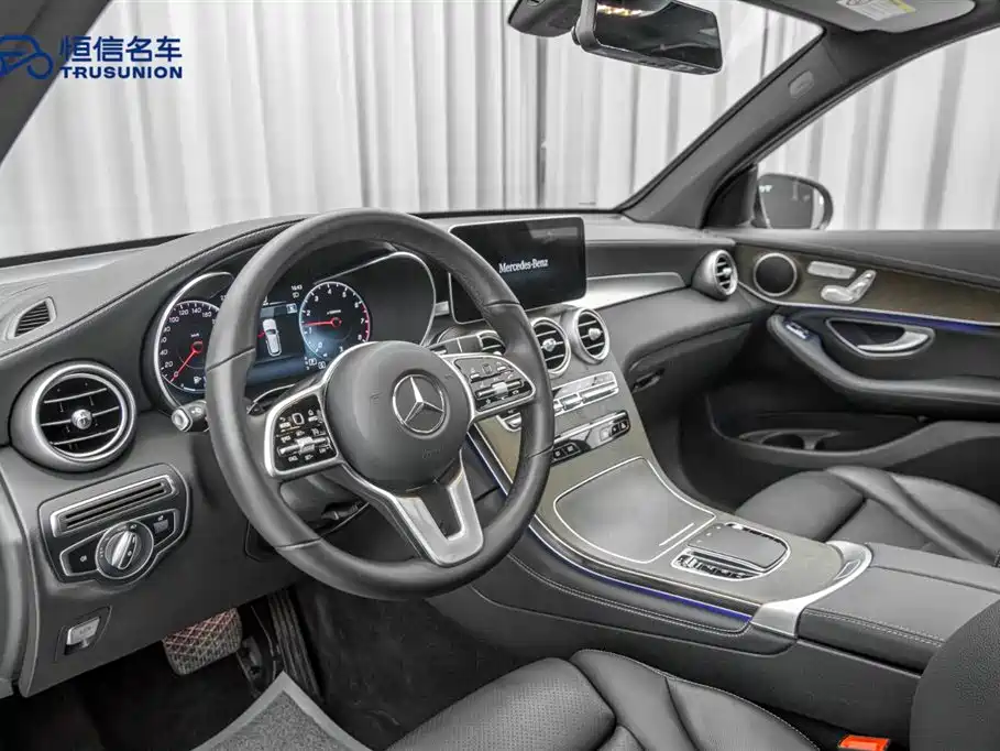 Mercedes-Benz GLC 2020 GLC 260 L 4MATIC Luxury фото 12