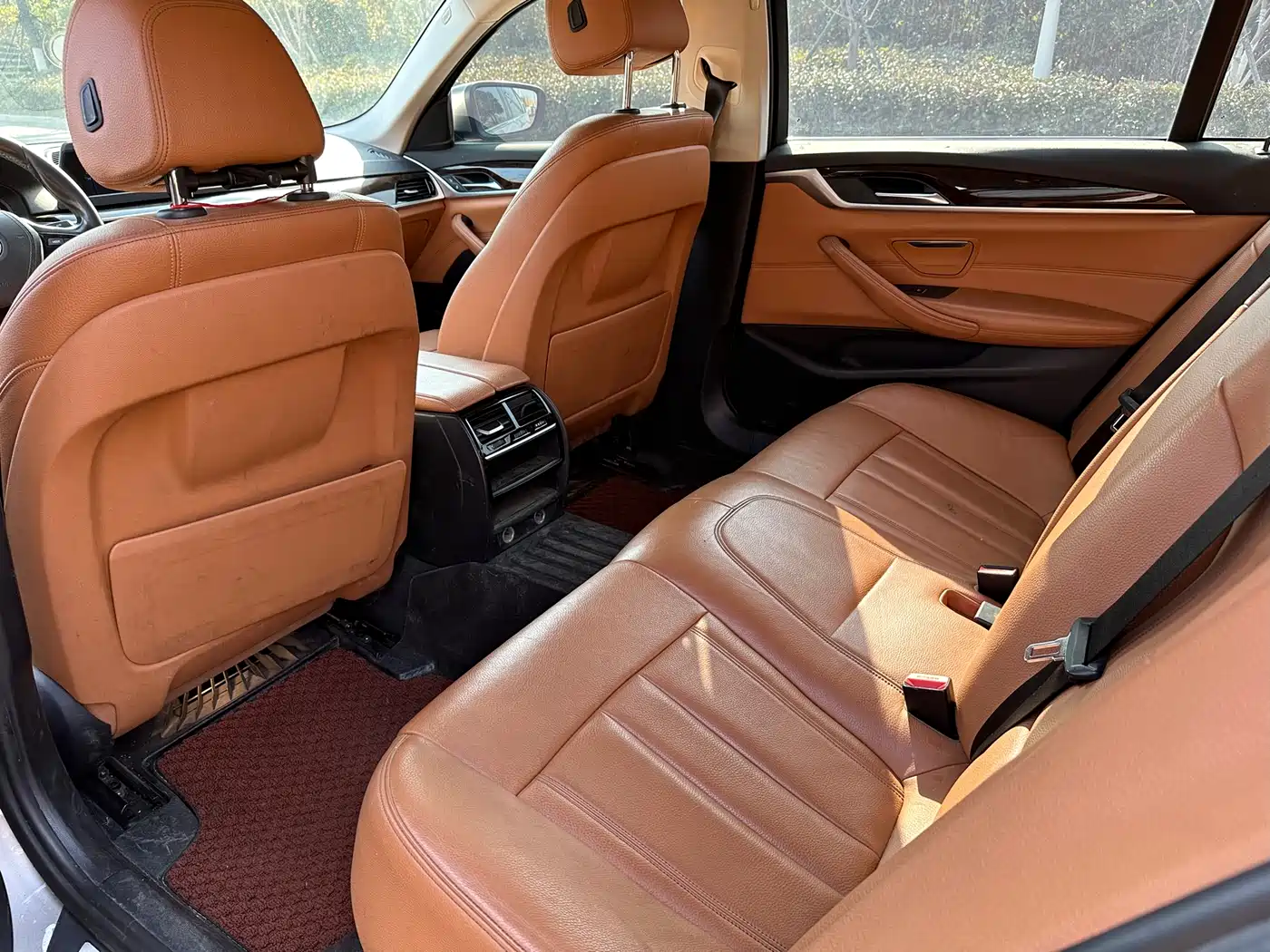 BMW 5 Series 2018 528Li Launch Special Edition фото 10