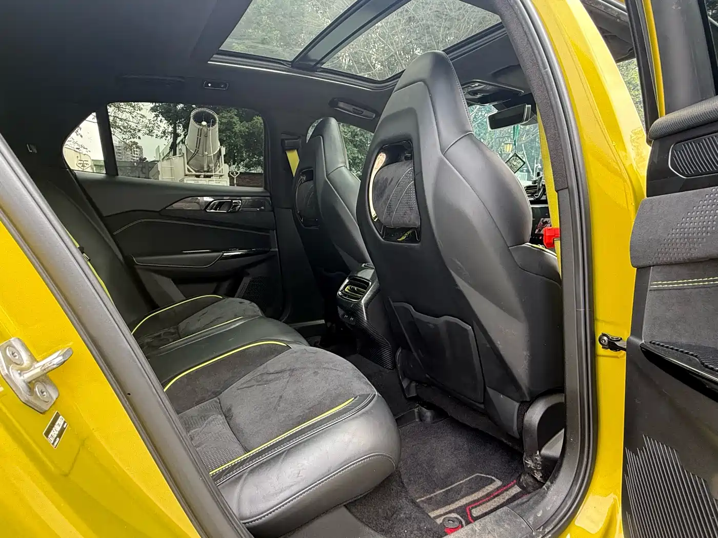 Lynk & Co 03 2021 03+ 2.0TD Auto Performance Package Edition фото 9