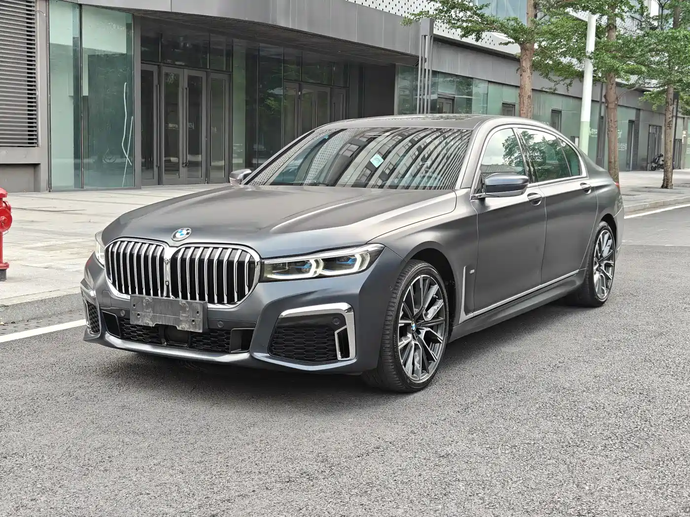 BMW 7 Series 2019 740Li xDrive Executive M Sport Package