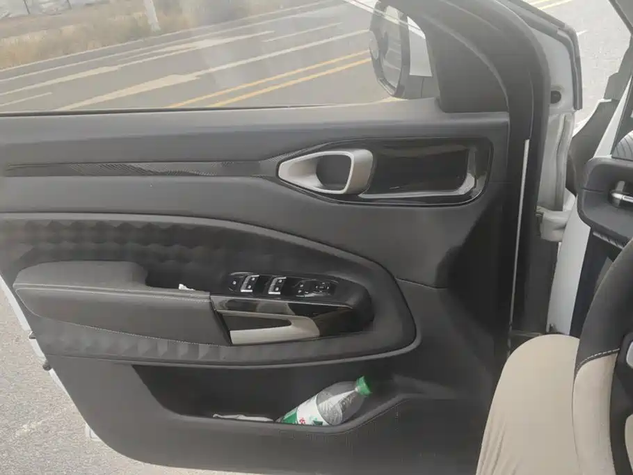 Baojun RM-5 2021 2019 1.5T CVT 24-hour Online Elite 6-seater