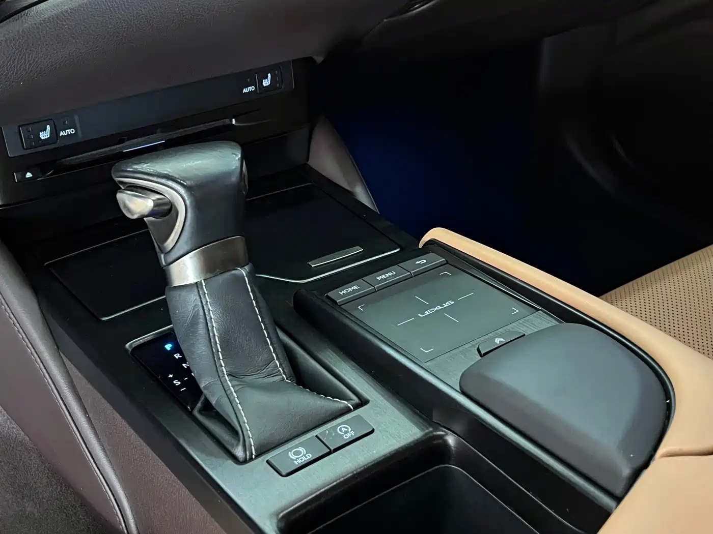 Lexus ES 2018 260 Excellence Edition China V фото 12