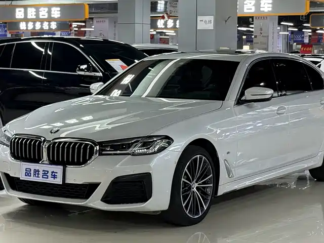 BMW 5 Series 2022