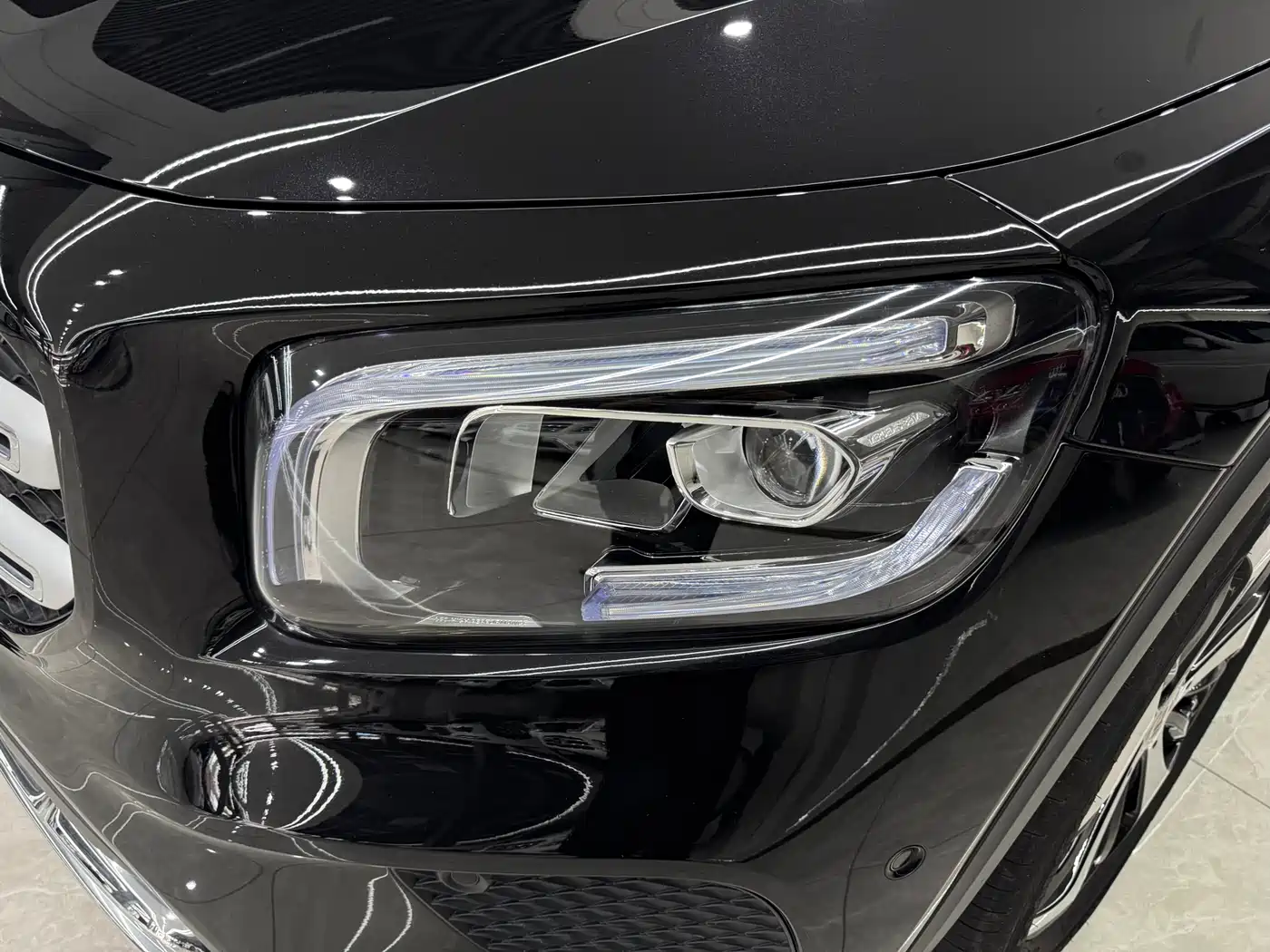 Mercedes-Benz GLB 2023 GLB 220 Dynamic фото 4