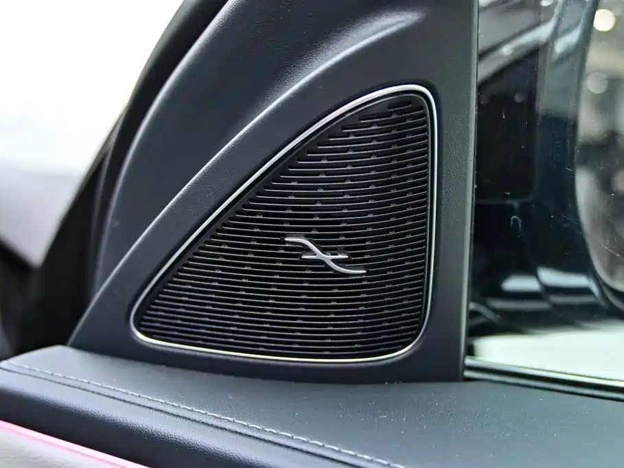 Mercedes-Benz E-Class 2024 Model E 300 L Luxury фото 31
