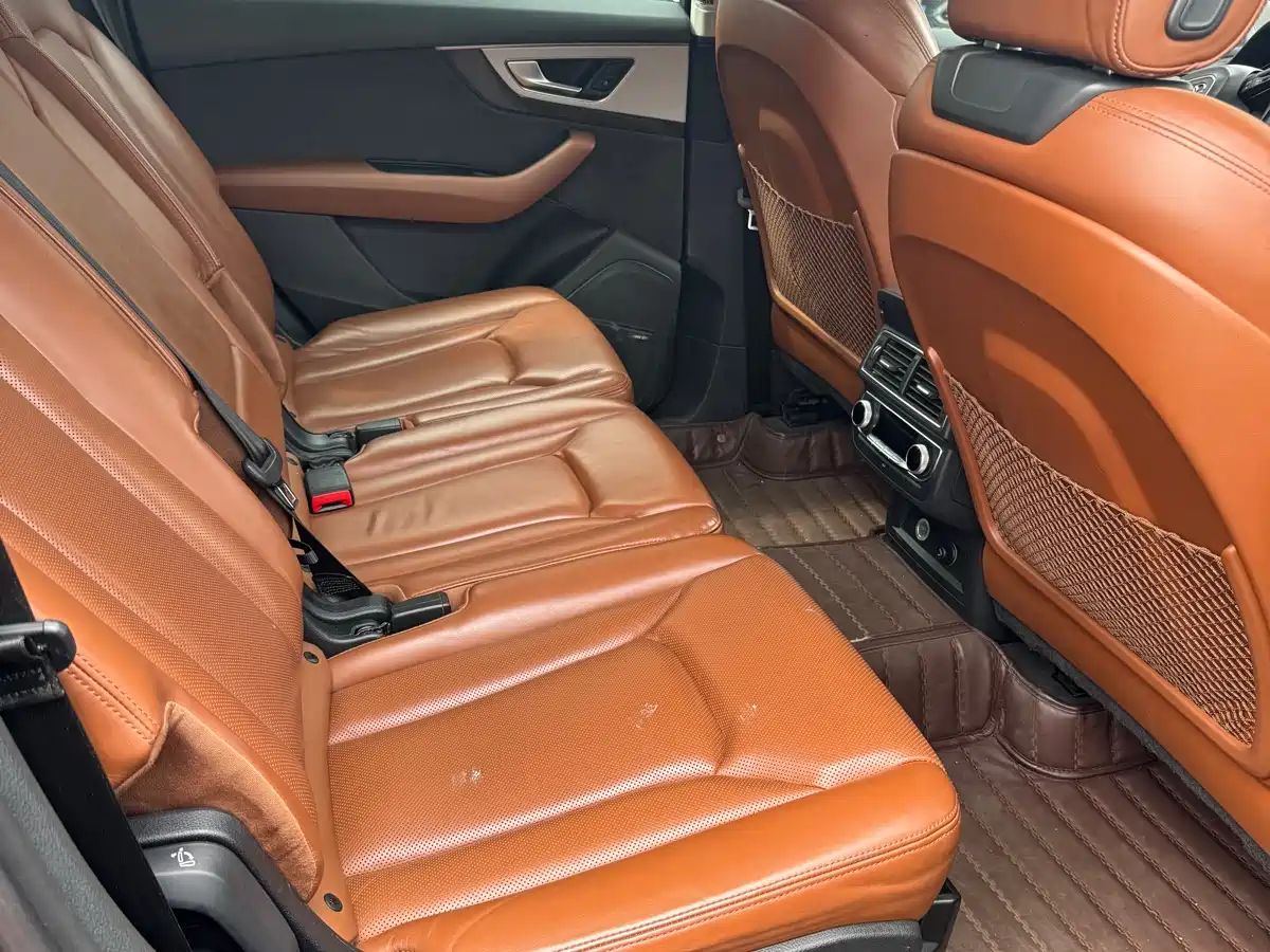 Audi Q7 2018 45 TFSI Technology фото 11