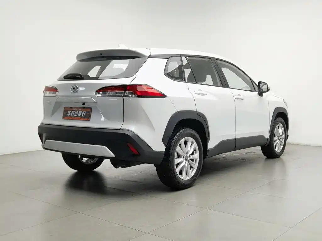 Toyota Corolla Cross 2025 2024 Model 2.0L Pioneer Edition