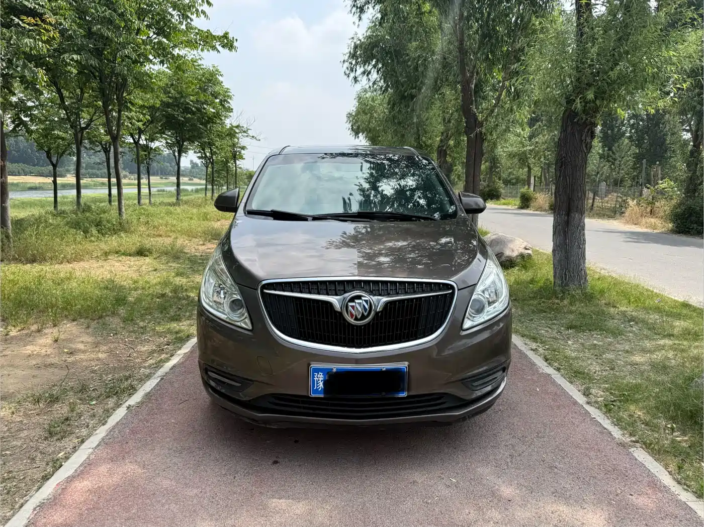 Buick GL8 2017 25S Luxury China V фото 2