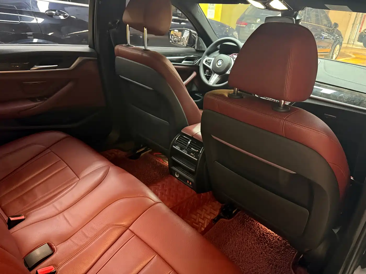 BMW 5 Series 2020 530Li Leading M Sport Package фото 9