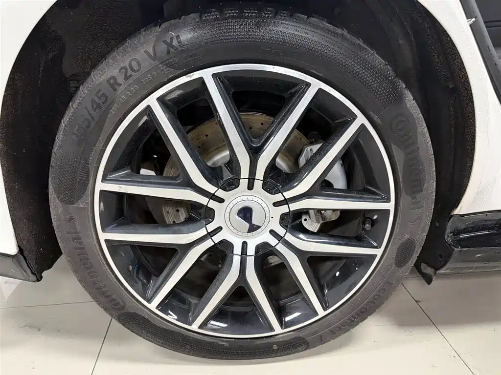 Denza Z9 2024 Model 1100km AWD Max Edition фото 30