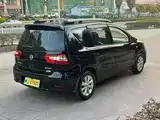 Photo 7 - Nissan Livina