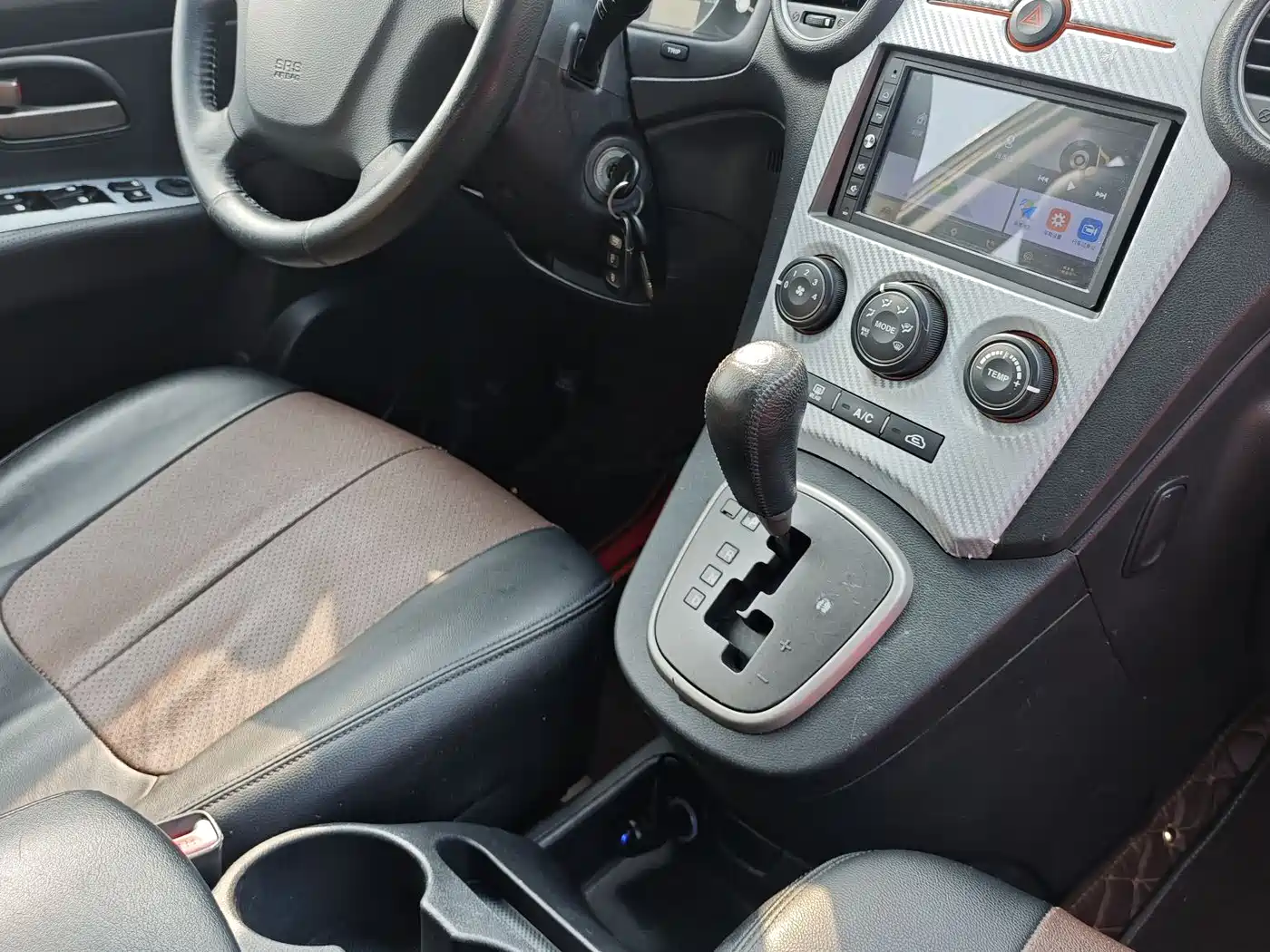 Kia Carens 2007 2.0L 7-Seater Comfort фото 7