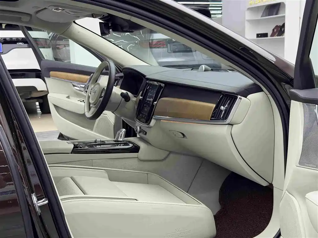 Volvo S90 Plug-in Hybrid 2018 2019 T8 E-Drive Hybrid Honor Edition 3-Seater China V