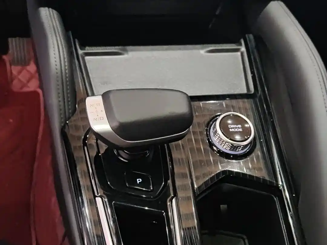 GEELY AUTOMOBILE XINGYUE L