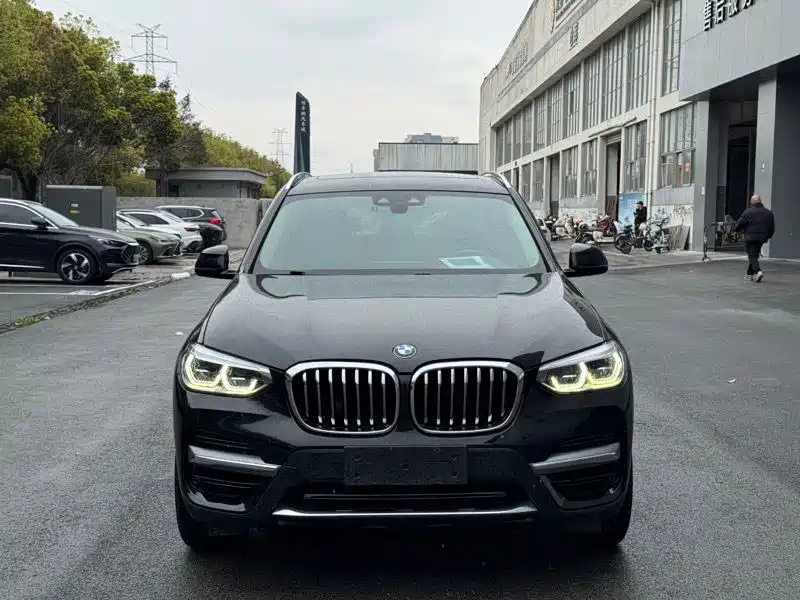 BMW X3 2020 xDrive28i Luxury Package фото 2