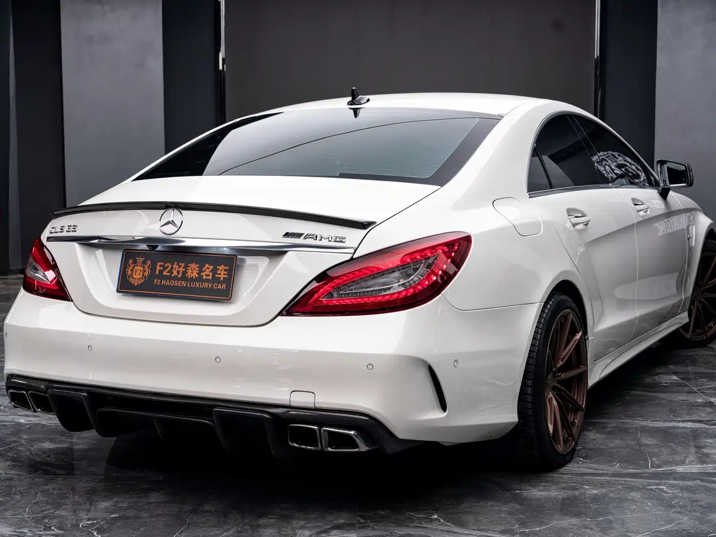 Mercedes-Benz CLS AMG 2015 AMG CLS 63 4MATIC фото 10
