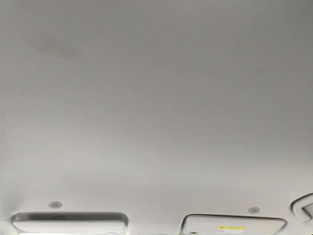 BYD Yuan UP 2024 401KM Vitality Edition фото 9