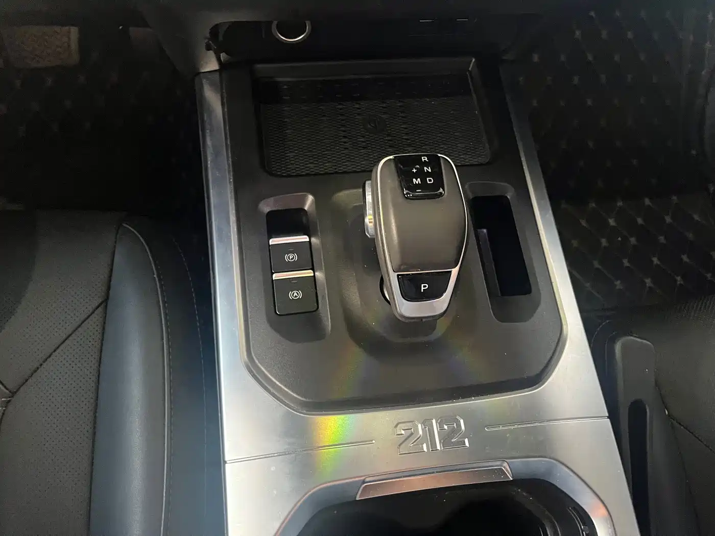 212 T01 2025 2024 2.0T Explorer