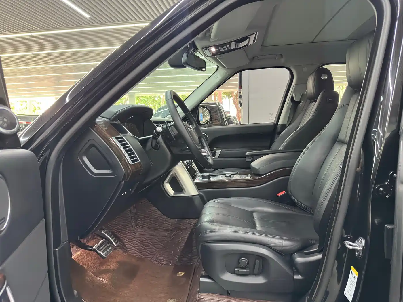 Land Rover Range Rover 2015 3.0 SC V6 Vogue фото 8