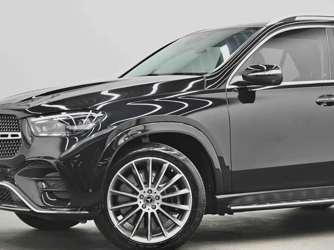 Mercedes-Benz GLE 2024 GLE 450 4MATIC Luxury фото 2