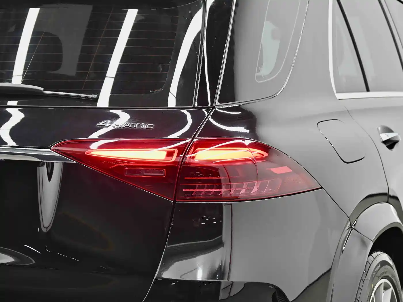 Mercedes-Benz GLE 2024 GLE 450 4MATIC Luxury фото 15