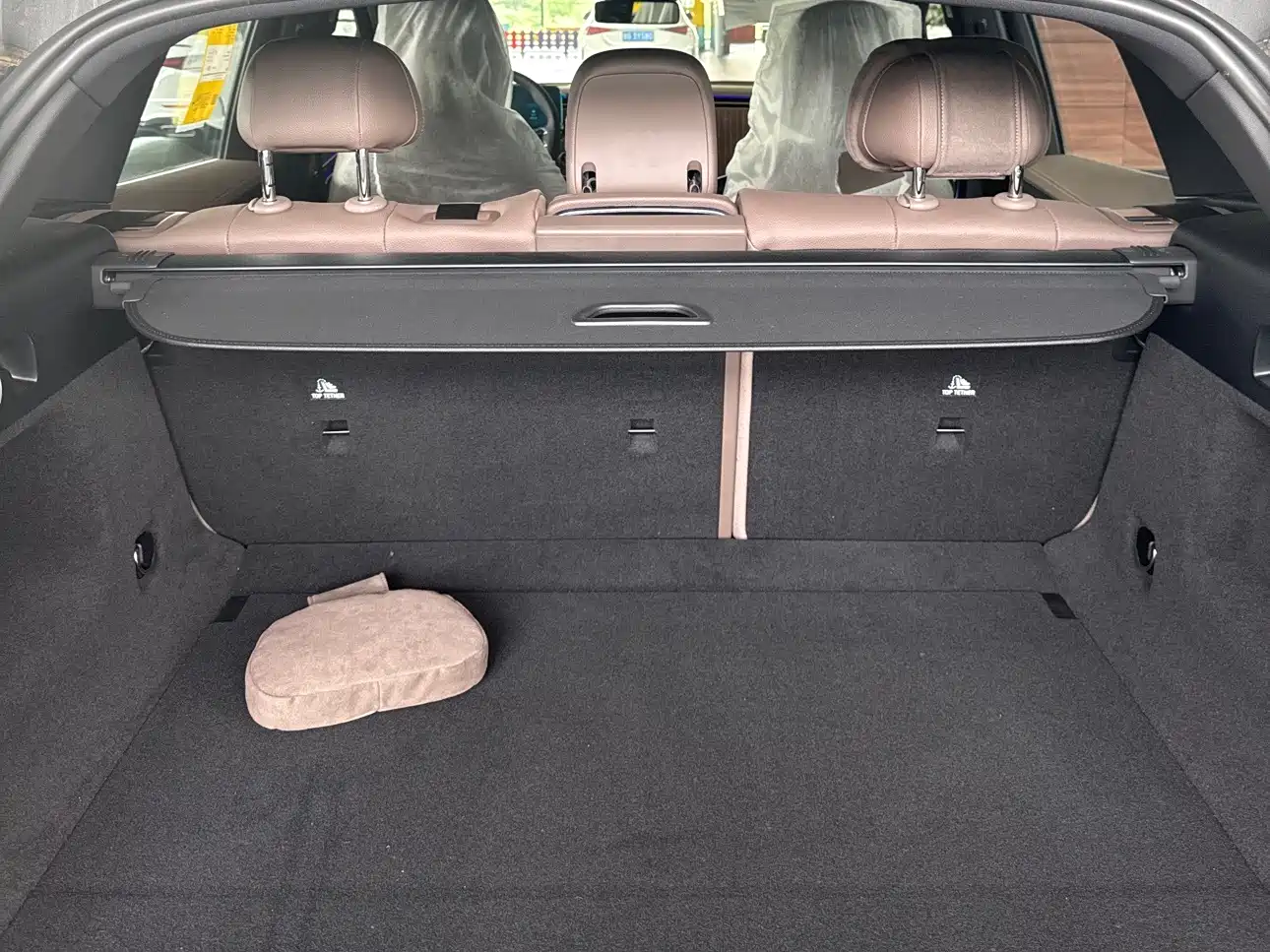 Mercedes-Benz EQE SUV 2026 500 4MATIC Luxury Edition фото 17