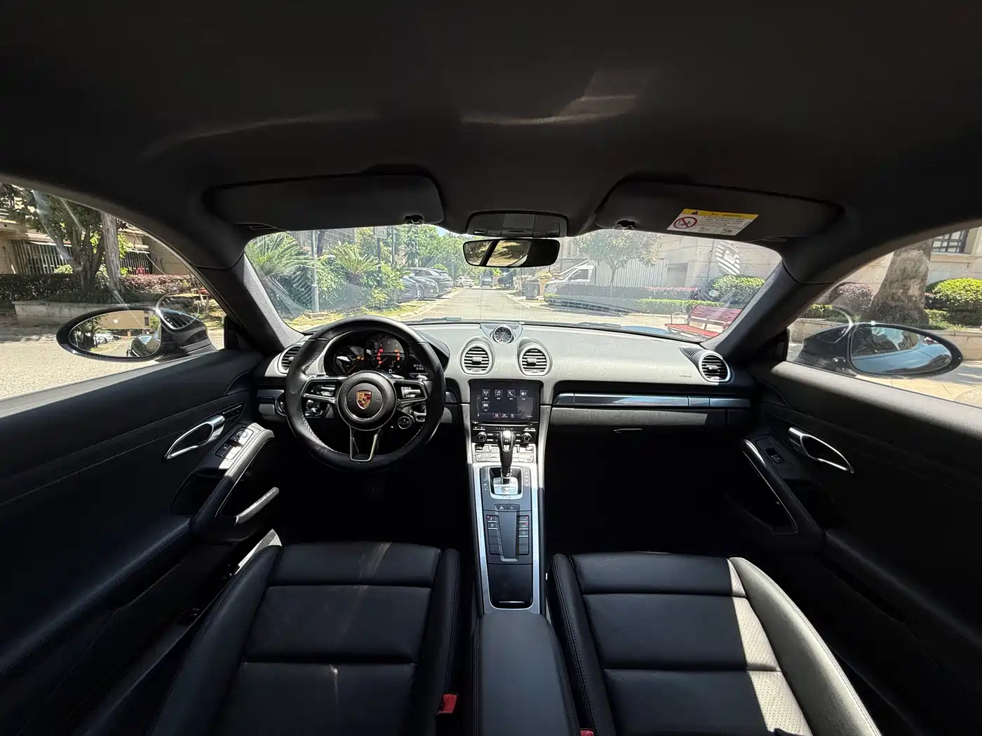 Porsche 718 2018 Cayman 2.0T фото 9