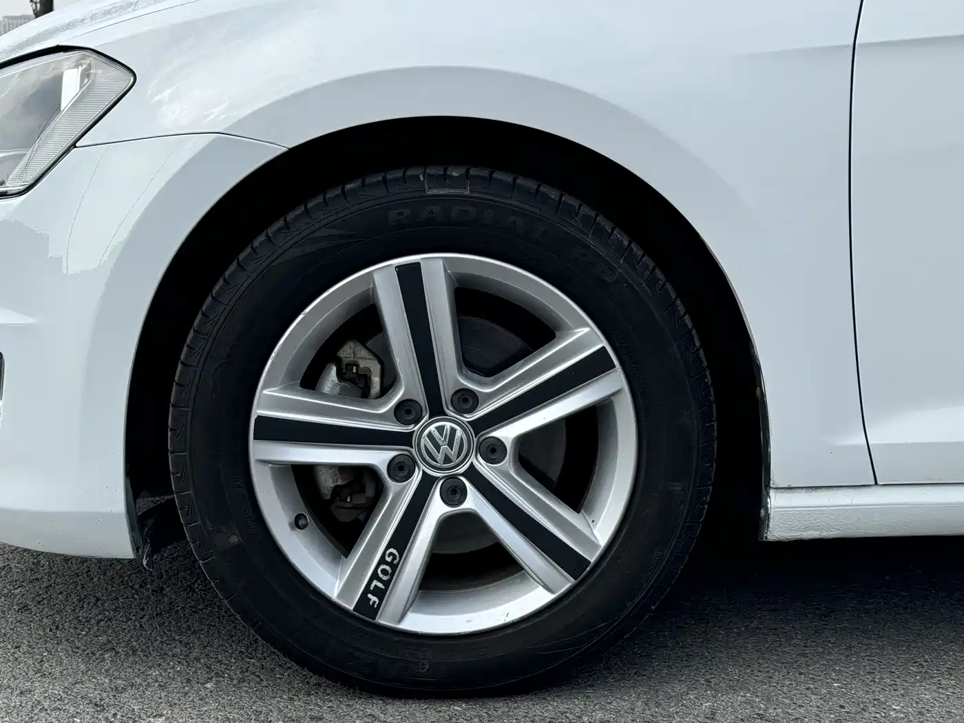 Volkswagen Golf 2016 1.6L Automatic Comfort фото 8