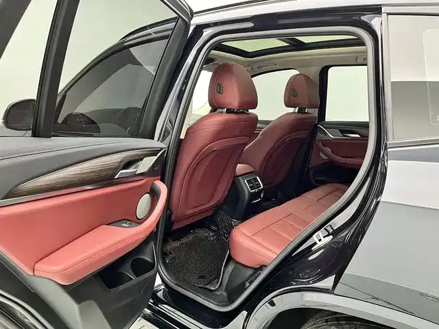 BMW X3 2023 xDrive30i Leading M Night Package фото 17