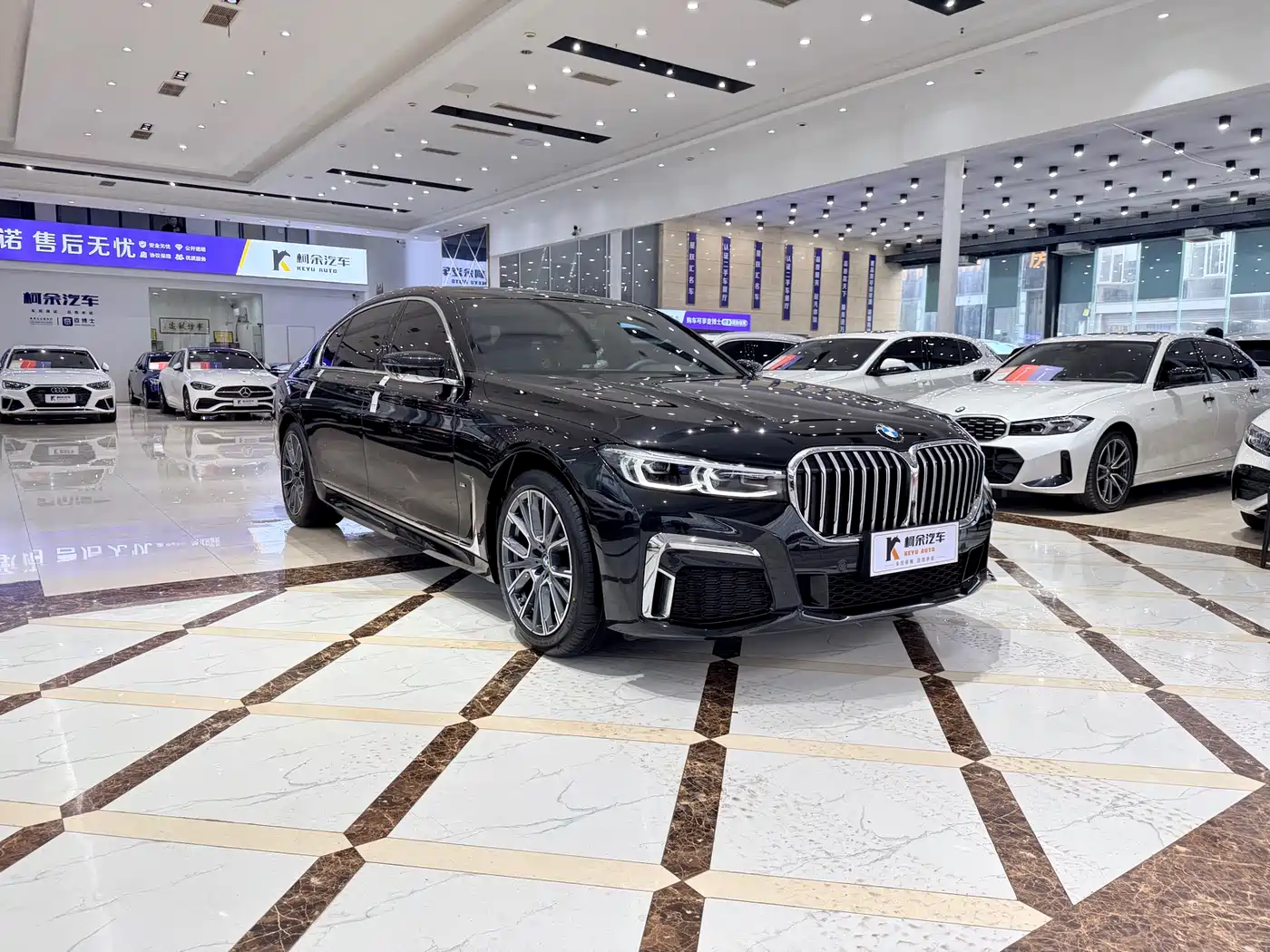 BMW 7 Series 2019 730Li M Sport Package фото 4