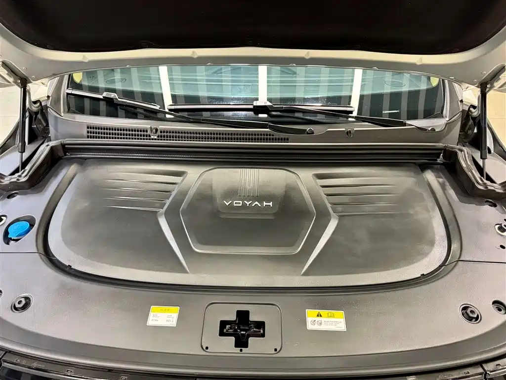 Voyah Auto Voyah Dreamer 2022 Low-carbon Dream+Smart Package фото 11