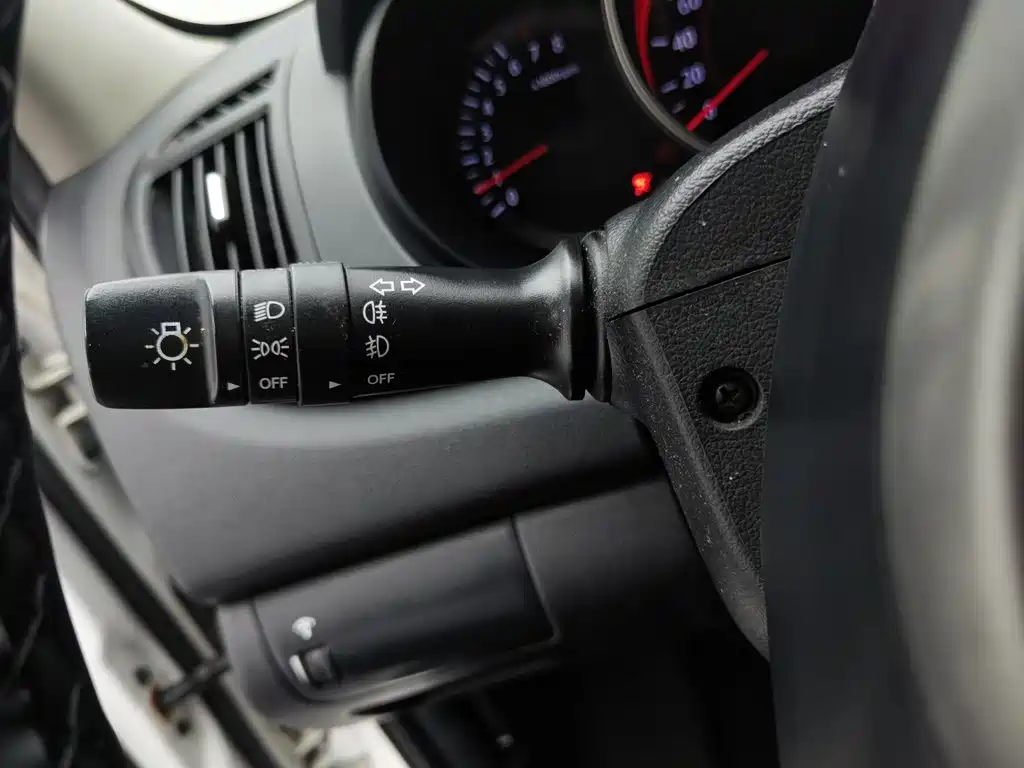 Kia Forte 2012 2012 1.6L AT Premium Commemorative Edition