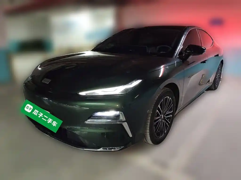 Geely Galaxy Galaxy Xingyao 8 2026 2025 130km EM-i Premium Edition
